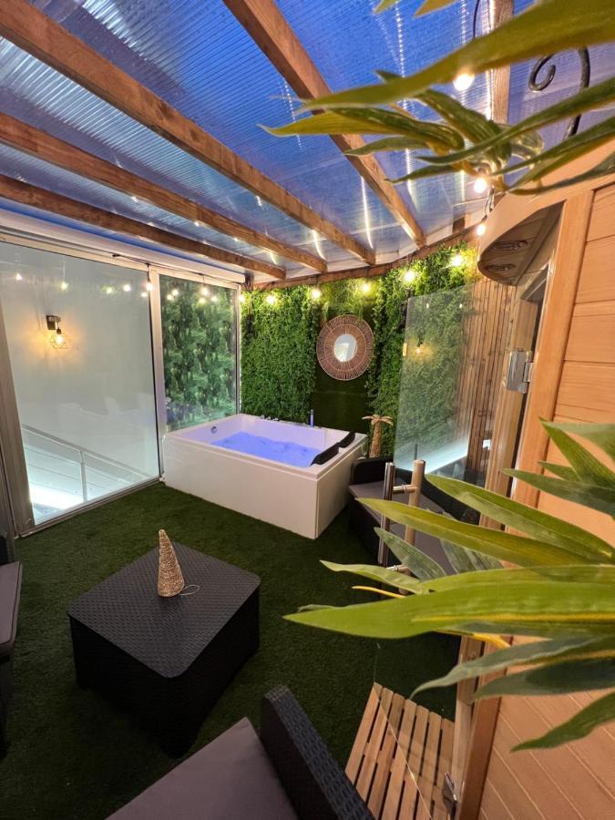 Apartment De Charme 6 Pers Avec Jacuzzi & Sauna Privatifs Au Coeur De - Esprit Coco